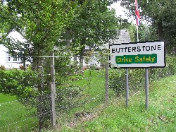 Butterstone road sign